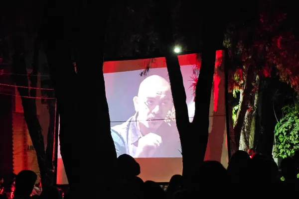 Leyendas y escalofríos: una noche de terror en el cementerio tucumano