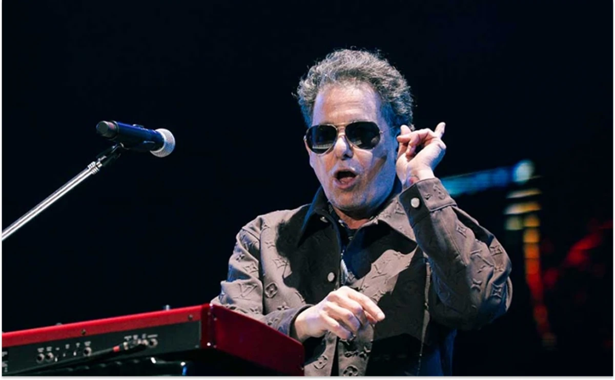 Andrés Calamaro abandonó su recital luego de ser abucheado por apoyar las corridas de toros