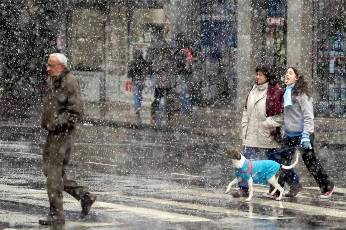 Alerta por nevadas y fuertes vientos.