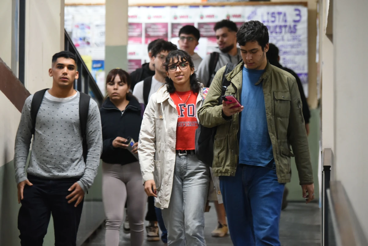 Sale sorteo: Completa con Picante, el newsletter de LA GACETA para los universitarios, cumple un año