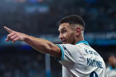 Maravilla Martínez renovó con Racing hasta 2028 con una cláusula multimillonaria