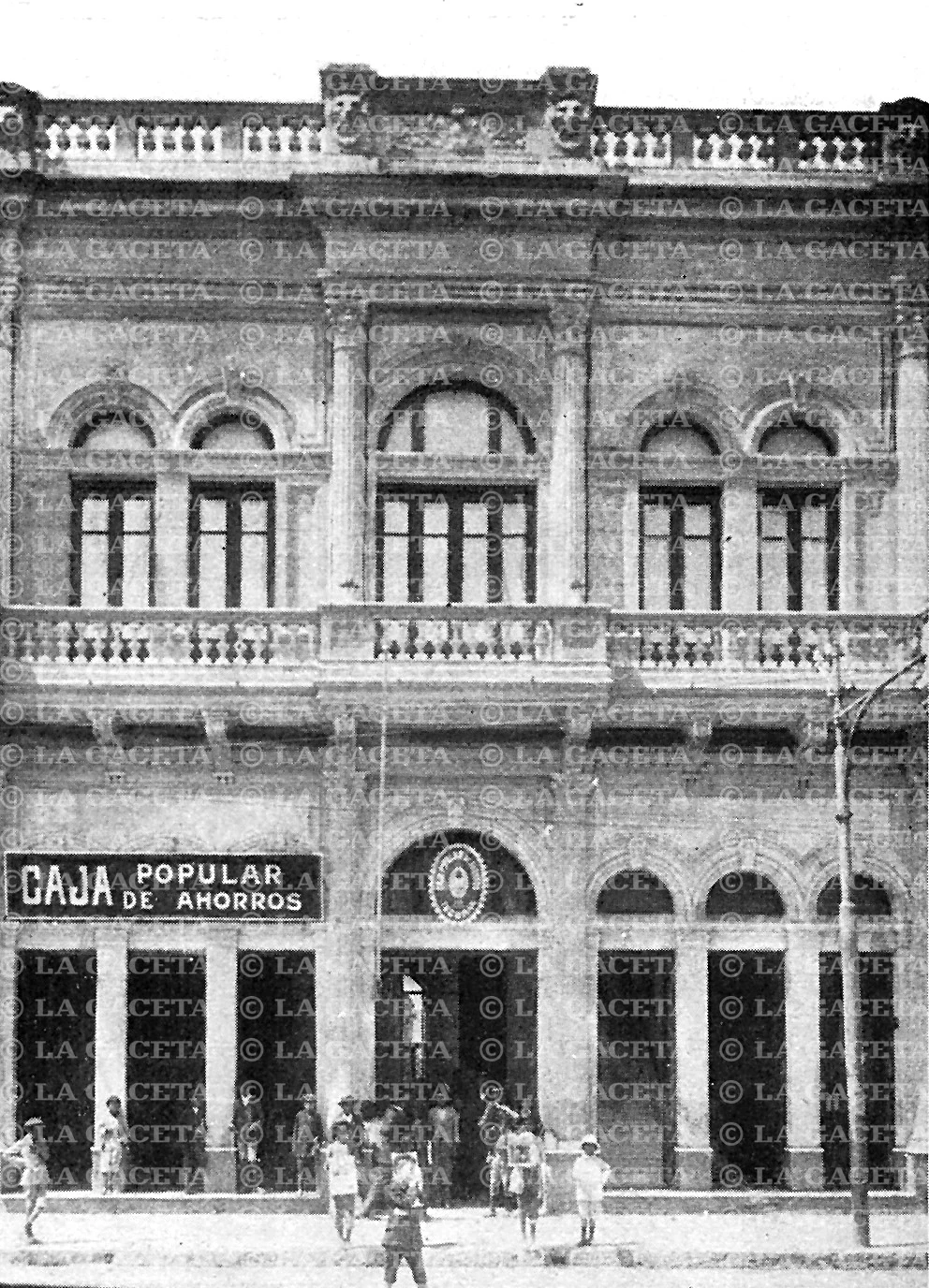 Recuerdos fotográficos: la primera Caja