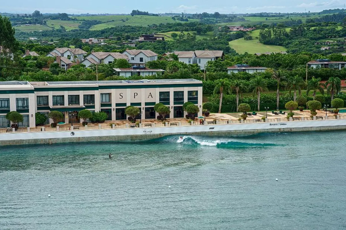 Boa Vista Surf Lodge, una revolución del deporte acuático.