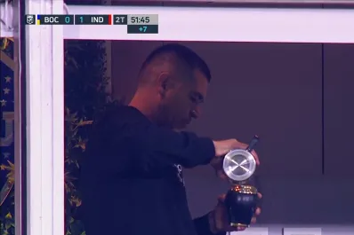 El llamativo gesto de Juan Román Riquelme tras la eliminación que desató la furia en La Bombonera