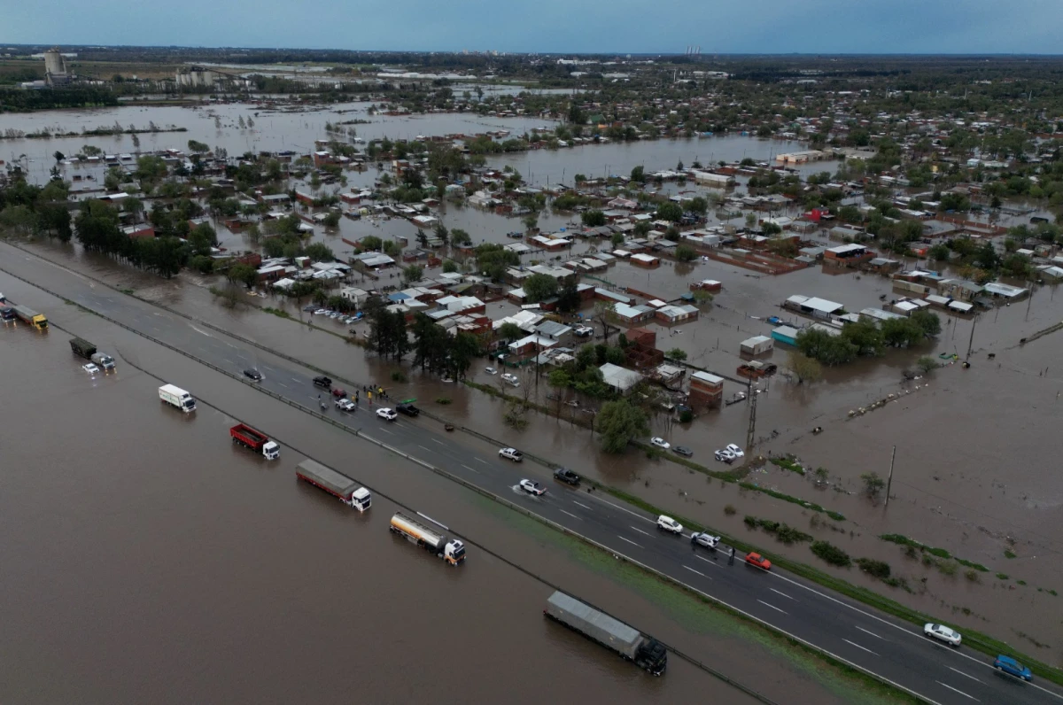 Buenos Aires: hallan sin vida a la cuarta persona desaparecida tras el temporal