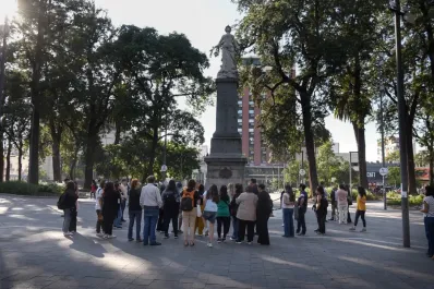 Una propuesta gratuita imperdible para turistas: paseo guiado por los íconos de la capital tucumana