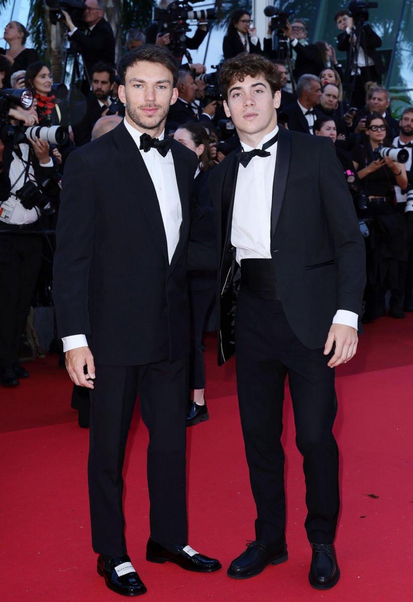 Las mejores fotos de Franco Colapinto en el festival de Cannes: “Hoy aprendí lo que es un smoking y un moño”