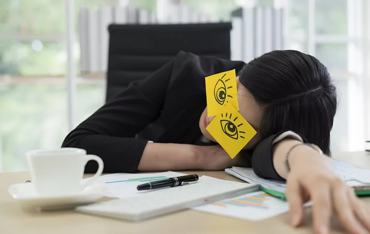 TASK MASKING. Consiste en fingir estar ocupado en la oficina a pesar de haber terminado las tareas asignadas. / PEXELS