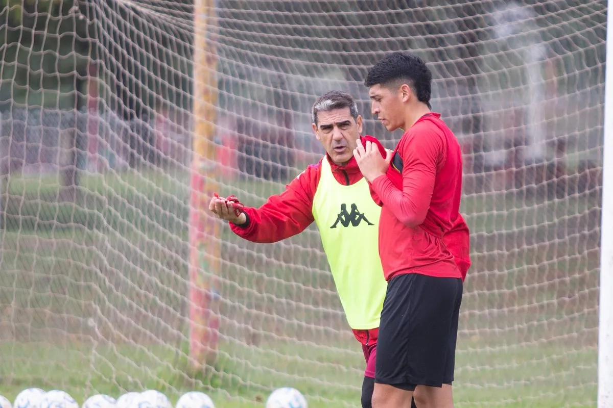 ENFOCADO. Martos espera que su equipo recupere la solidez y que pueda volver a sumar de a tres.