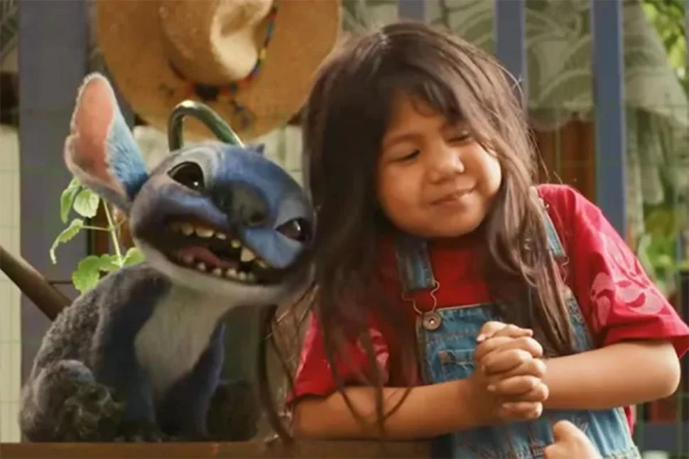 UNA DUPLA SIMPÁTICA Y QUERIBLE. “Lilo y Stitch” nacieron como dibujos animados hace 23 años y ahora regresan en una película de live action.