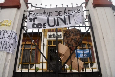 Fuerte rechazo de sindicalistas tucumanos al decreto que restringe el derecho a huelga