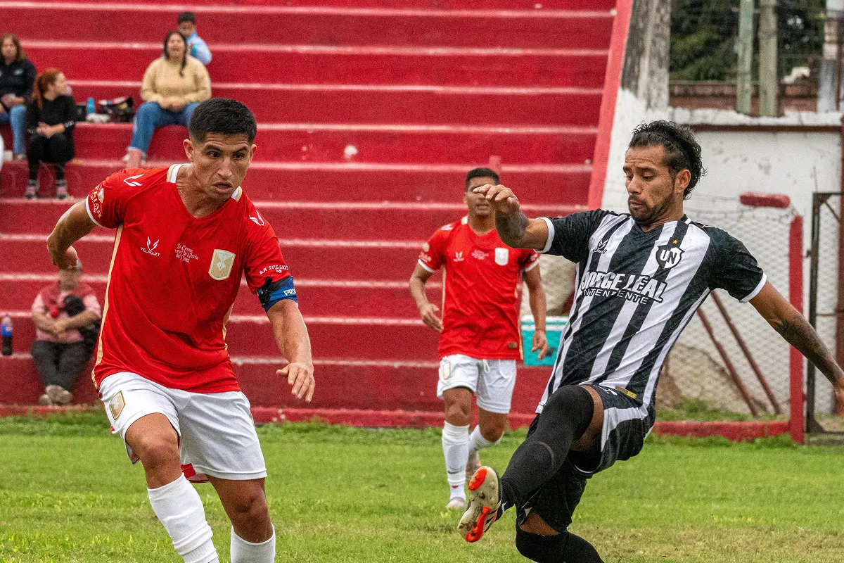 Tucumán Central empató y sigue como puntero en la Liga Tucumana