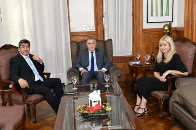 Jaldo, a dos puntas: contiene a Cristina y consiente a Milei