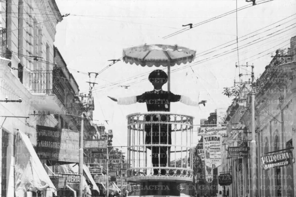 Recuerdos fotográficos: el gigante de las esquinas