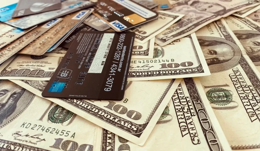 Qué cambia con el nuevo régimen fiscal: pagos en dólares, menos burocracia y control selectivo