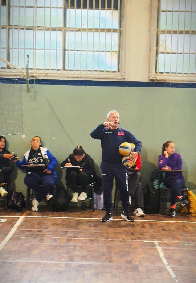 Cuello enseña más que un sistema de entrenamiento deportivo