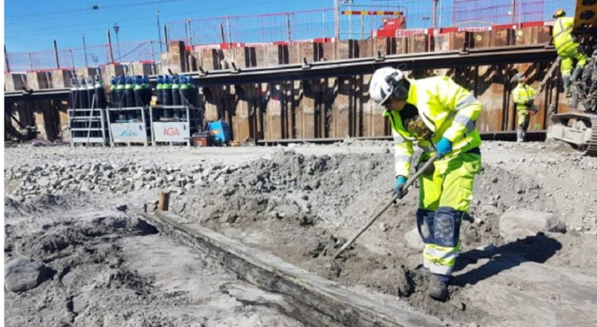 Encuentran barcos medievales enterrados en la costa de Suecia
