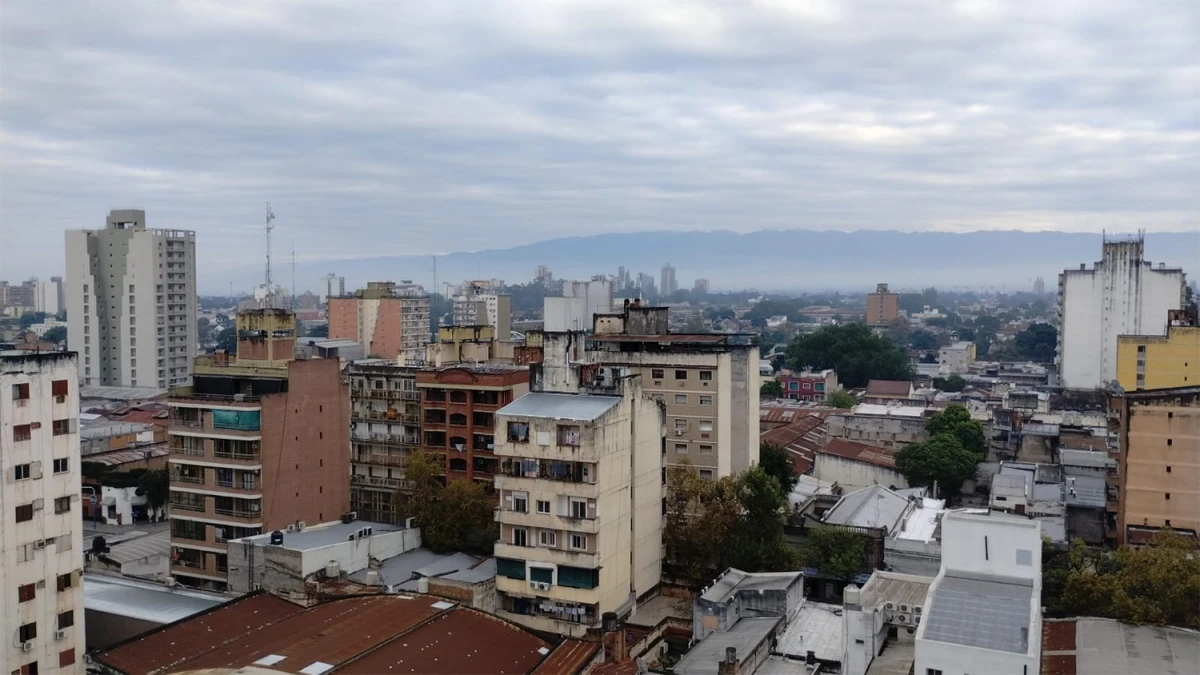 NUBOSO. El cielo se mantendrá parcialmente cubierto durante buena parte de la jornada.
