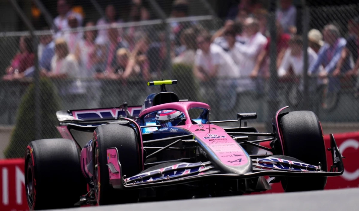 Un paso adelante para Colapinto, manejando “como en un domingo en familia”