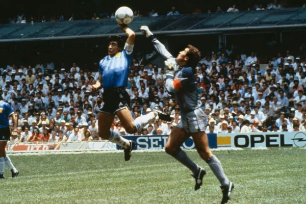 Maradona, el bilardismo y las ñoñerías republicanas