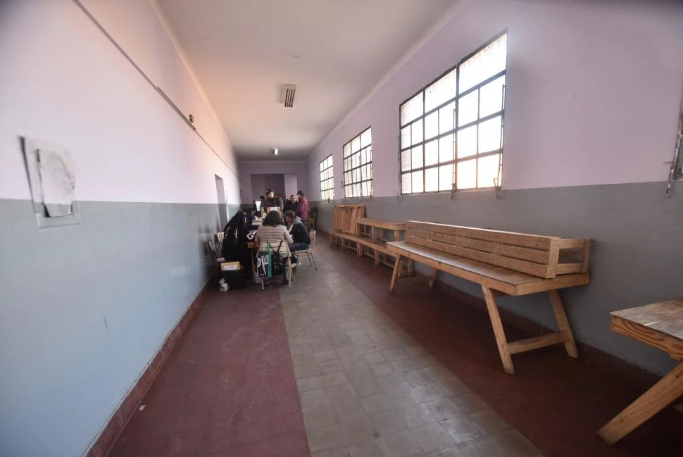 FENÓMENO QUE SE REPITE. En las seis elecciones provinciales que se concretaron se notó una caída en la cantidad de votantes, respecto de 2023. la gaceta / foto de osvaldo ripoll (archivo)