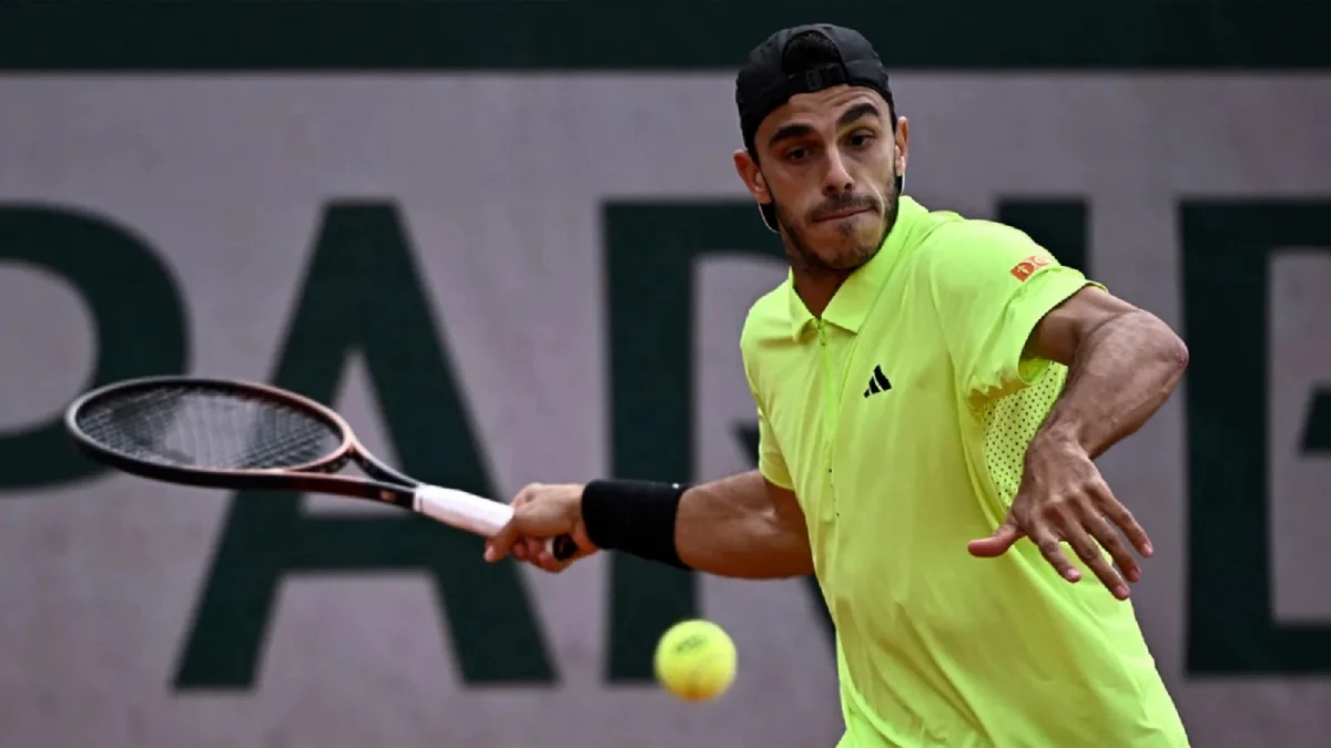 NO PUDO SER. Cerúndolo cayó en sets corridos contra el canadiense Gabriel Diallo.