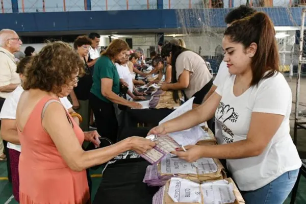 Extienden la entrega del boleto gratuito para jubilados, ¿cuándo retirarlos en junio?