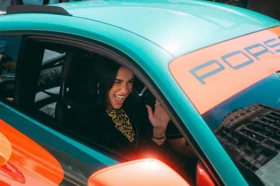 Dua Lipa “corrió” en Mónaco y un like de Colapinto desató la algarabía de los argentinos