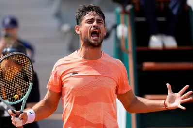 Mariano Navone avanza en Roland Garros: irá ante uno de los candidatos