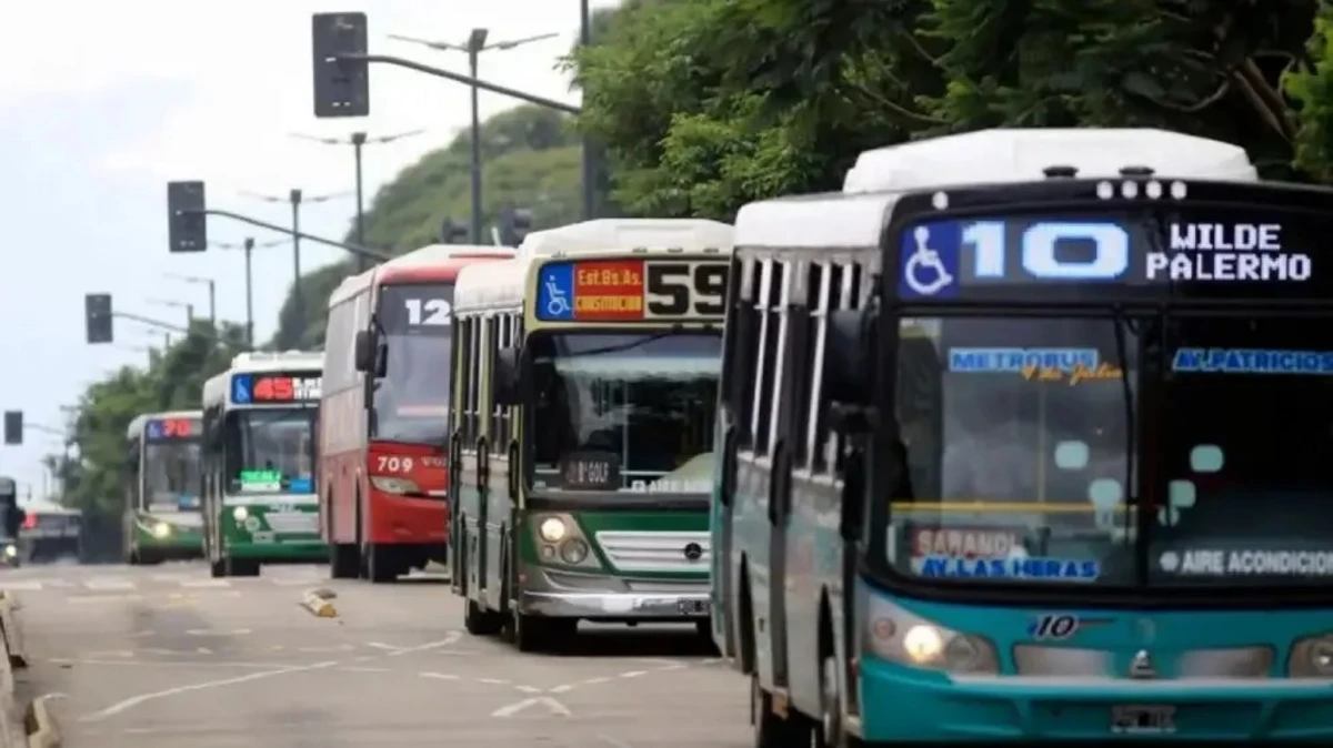 Colectivos en Buenos Aires. 