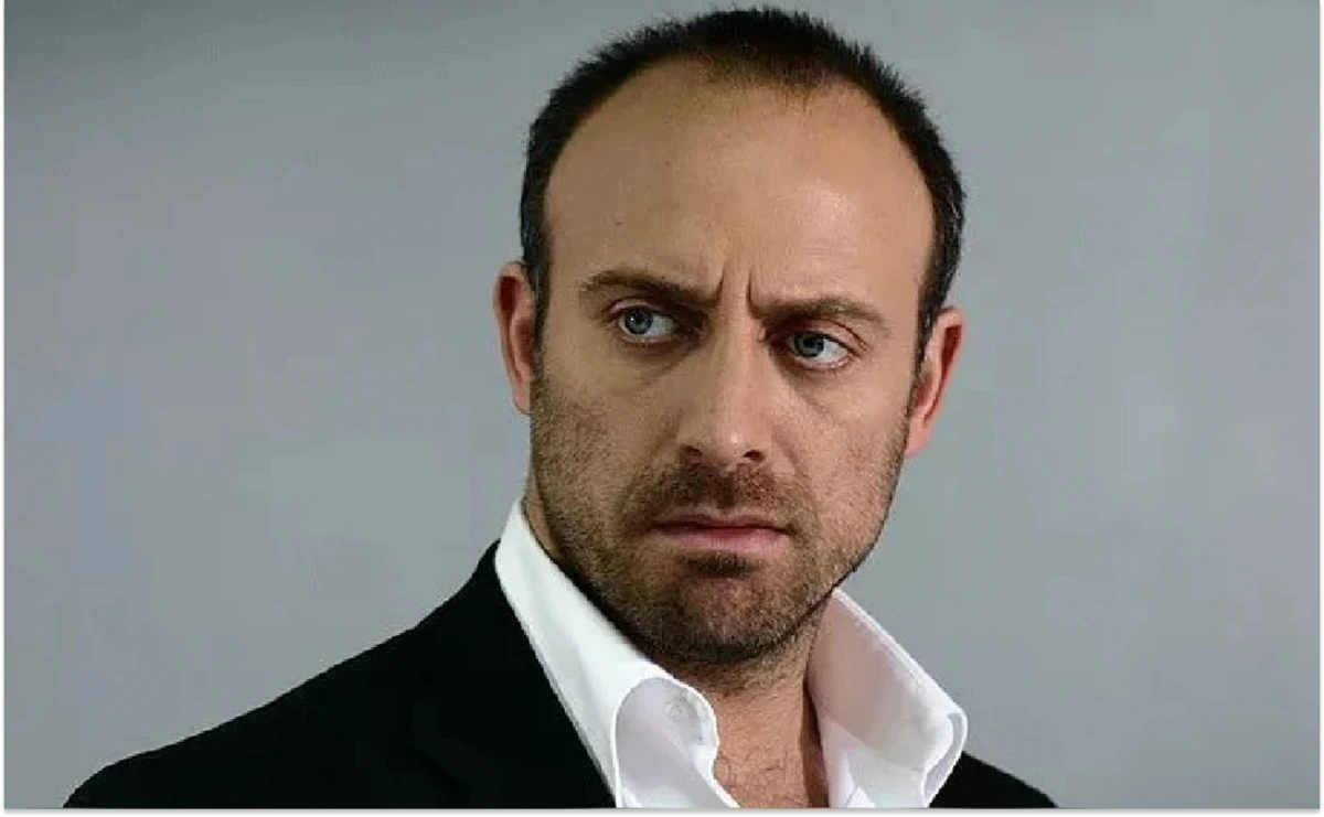 El actor que interpretó a Onur en Las mil y una noches fue condenado y podría ir a prisión