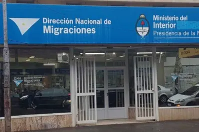 Endurecen la política migratoria: aranceles en salud y educación y requisitos más estrictos para la ciudadanía