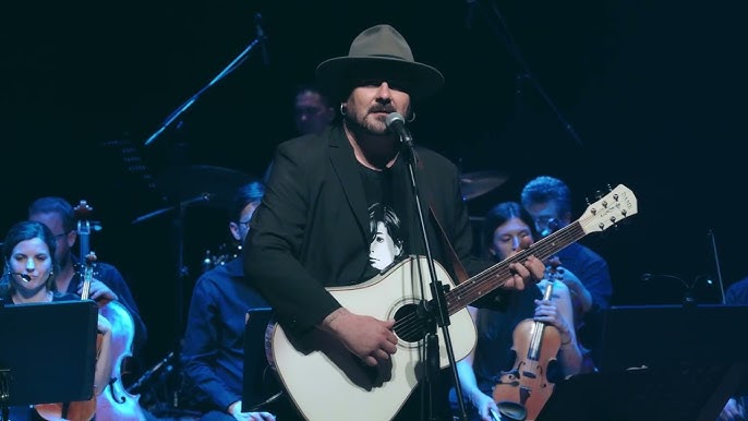 “CONCIERTO ÍNTIMO”. Así lo definió Nicolás Favio, hijo del cineasta.