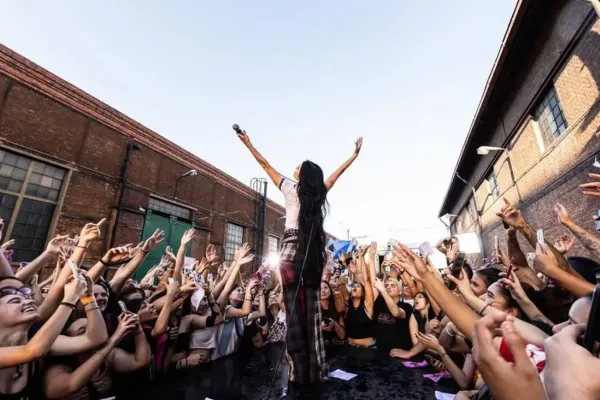 Con una defensa del Garrahan y de Darín, Lali se prepara para retornar el jurado de La Voz 2025