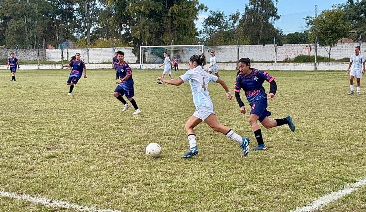 UNA APLANADORA. Atlético goleó 9-0 a Progreso de Rosario de la Frontera.