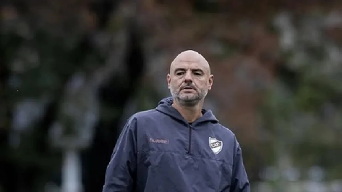 Me encantaría darle un abrazo a mi papá, Orsi, que perdió a su padre hace poco más de un mes, no pudo contener las lágrimas