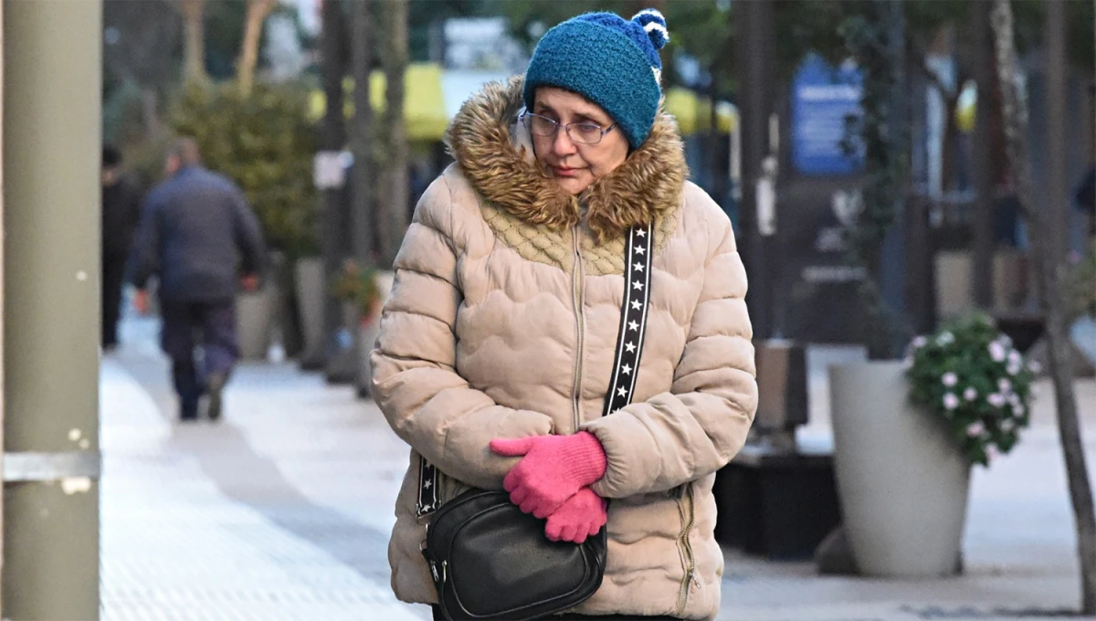MUY FRESCO. El domingo comenzó con cielo mayormente cubierto y se espera que el sol caliente por la tarde. 