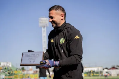 Un ex San Martín batió un récord histórico en el fútbol argentino