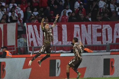 Histórico: Platense campeón por primera vez en 120 años de historia