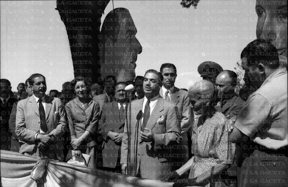 Recuerdos fotográficos: el nombre del estadio sólo duró cinco meses
