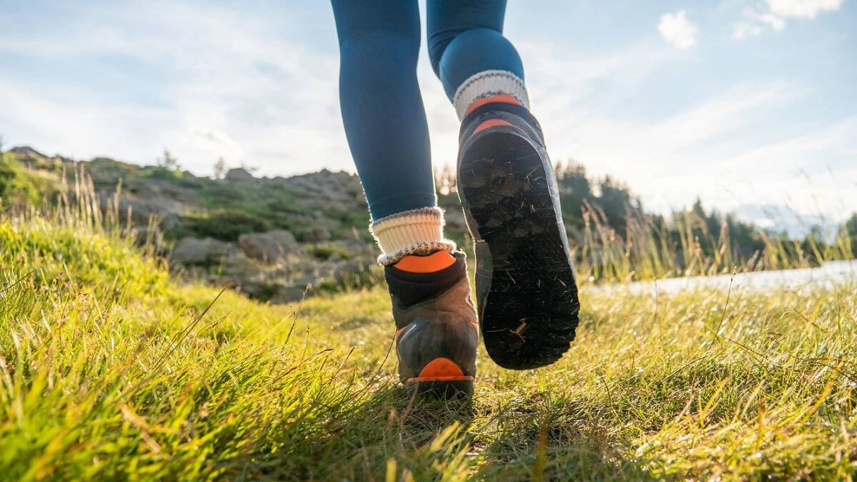 Un cardiólogo explica los beneficios que tiene caminar en la salud mental
