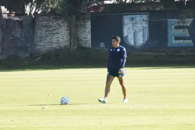 Atlético Tucumán regresó a las prácticas y Lucas Pusineri separó a cuatro jugadores