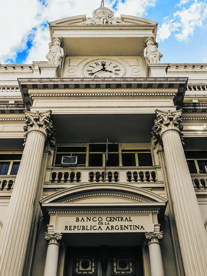 Rumbo económico en Argentina: ¿cómo cerrará la primera mitad de 2025?