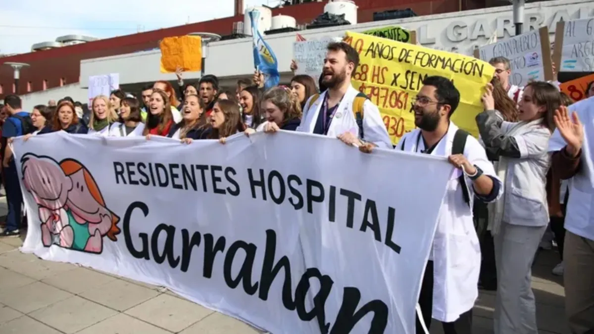 Conflicto en el hospital Garrahan: los residentes rechazaron la propuesta salarial del Gobierno