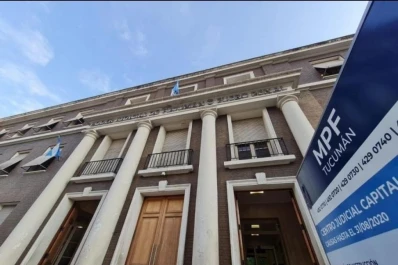 Procesado por robar una moto en la puerta de una escuela