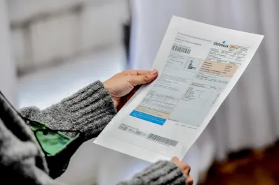 El Gobierno oficializó nuevas subas en las tarifas del gas y la luz para este mes