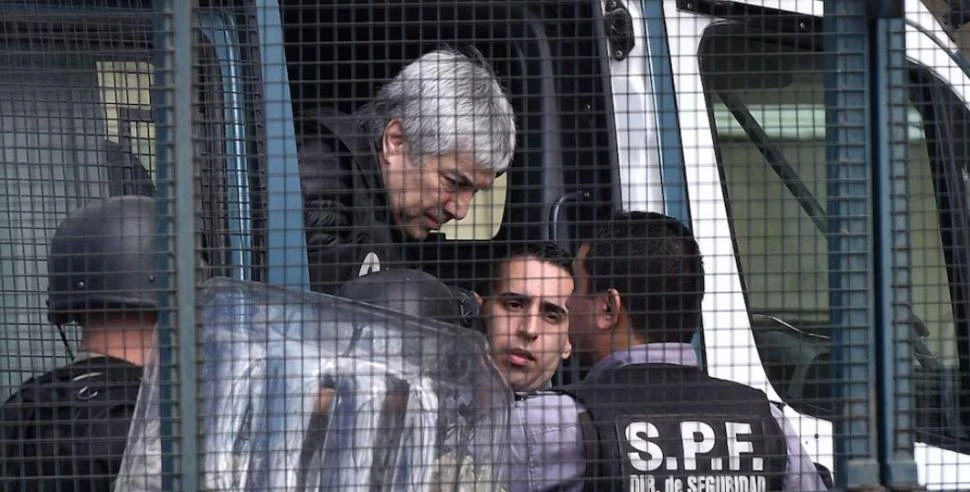 CONDENA. Báez cumple prisión domiciliaria por lavado de dinero.