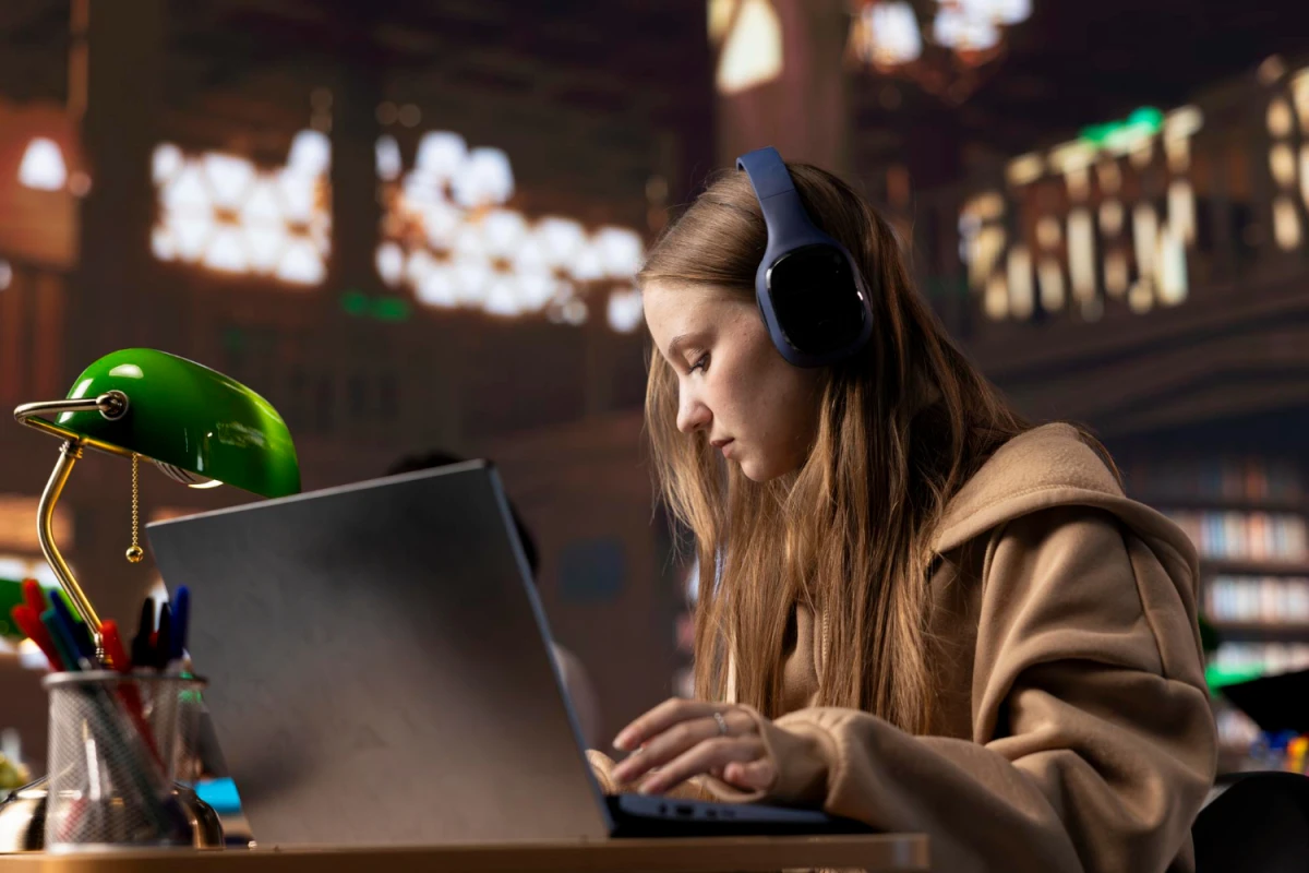 MÚSICA PARA ESTUDIAR. Estudios comprobaron que la música clásica estimula áreas del cerebro vinculadas a la concentración y la memoria.