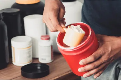 La creatina no solo sirve para los músculos: cómo mejora tu cerebro, según la ciencia