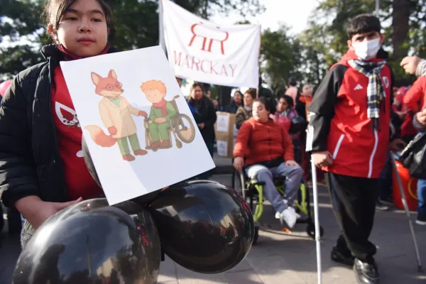 Familiares exigen la declaración de emergencia en discapacidad: le están sacando derechos a los chicos y no es justo!